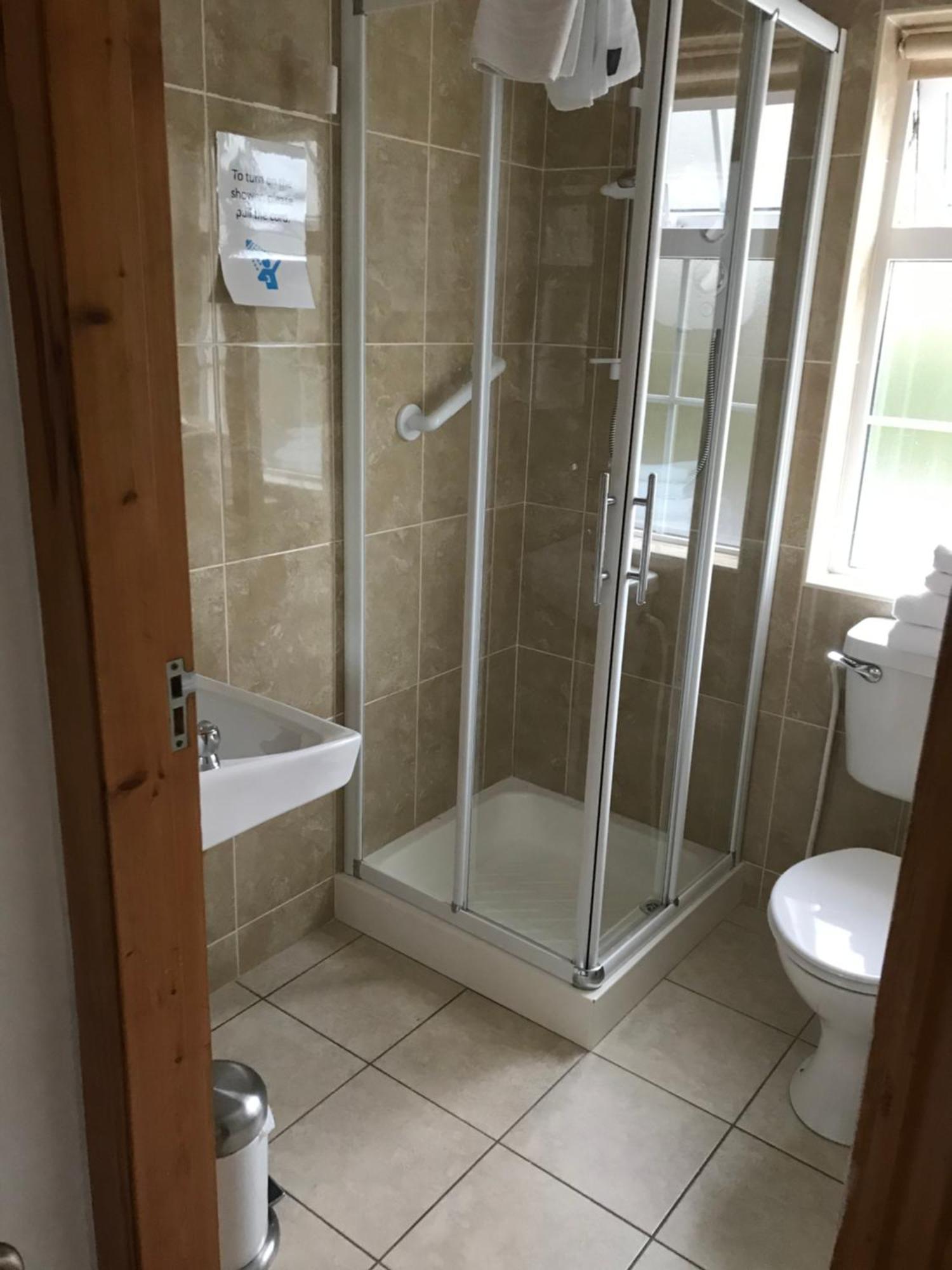Doonhill Lodge Galway Ngoại thất bức ảnh